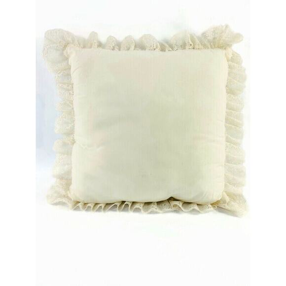 Cross Stitch Throw Pillow Vintage Colonial Style Welcome Lace Fringe 14 x 14 - Picture 5 of 7